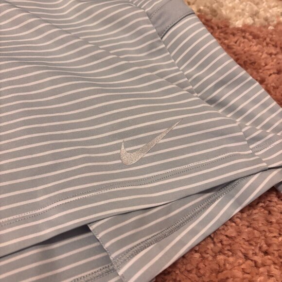 Nike Golf Womens Dri-Fit UV Victory Printed Gray/White Stripe Skort Ruffle Sz L - Picture 2 of 7